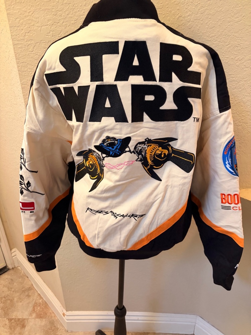Star Wars Men's White & Black Graphic Racing Jacket